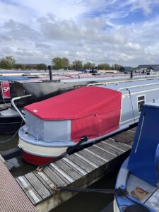 Cruiser Tonneau with skirt